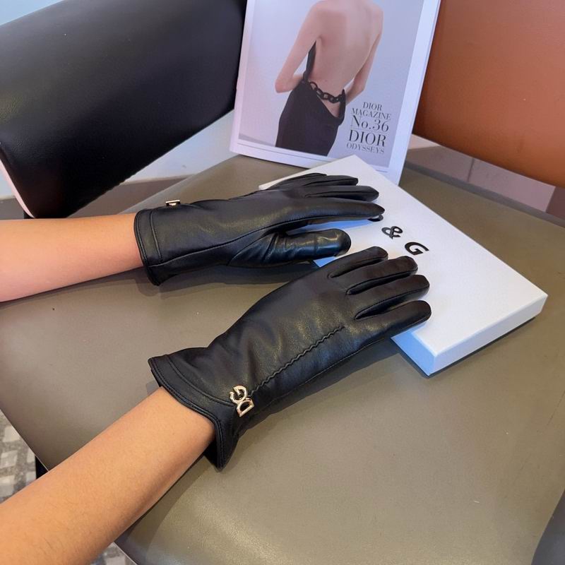 DG gloves M L 125 (10)