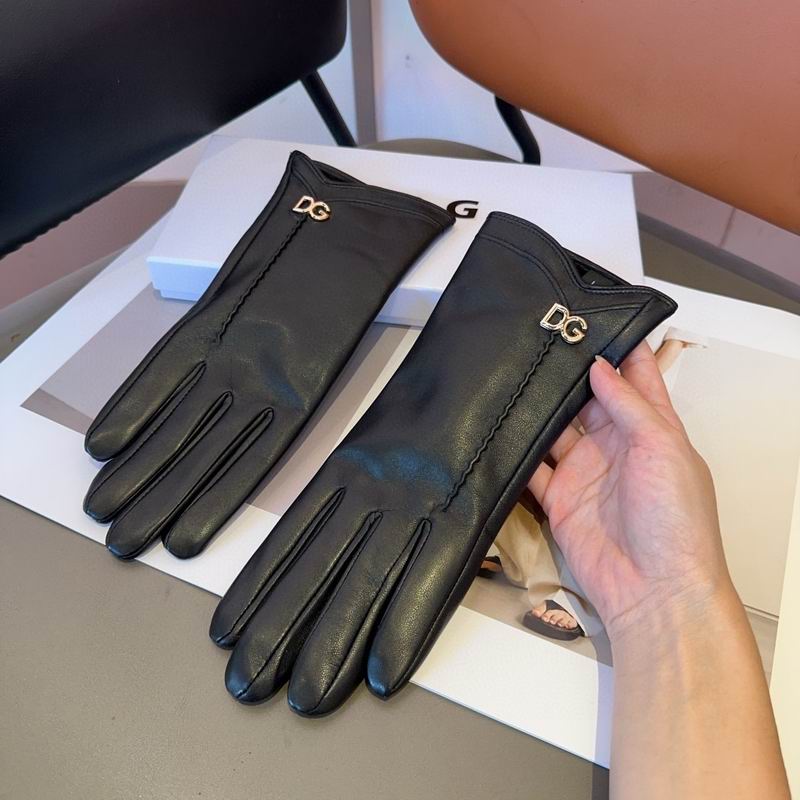 DG gloves M L 125 (6)