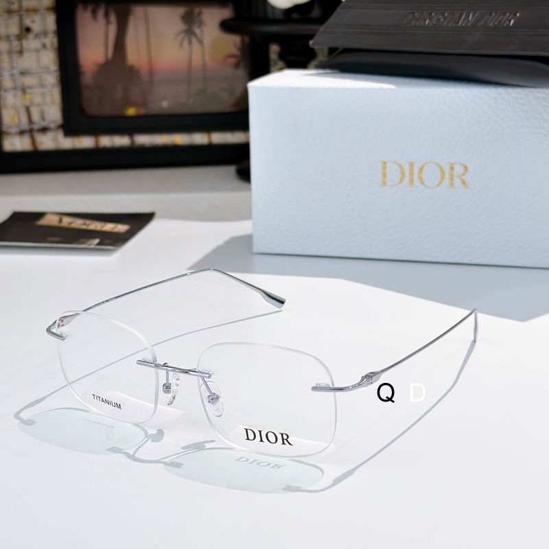 Dior 110901 a 04