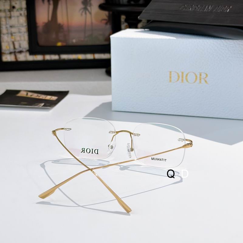 Dior 110901 a 06