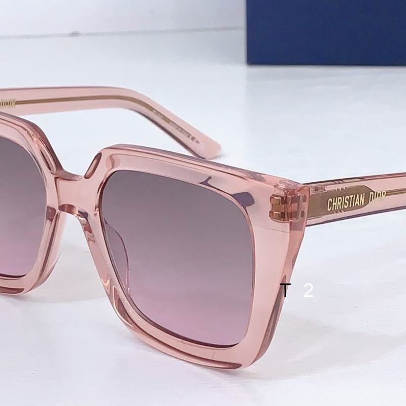 Dior 112701 53 18-140 b03