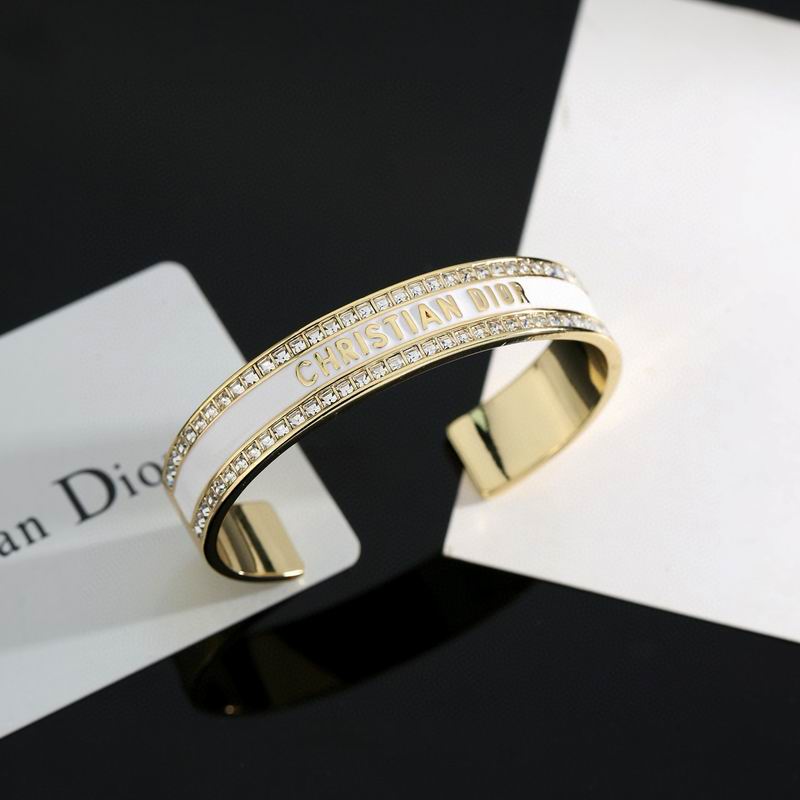 Dior Bracelet 09yxx07 (4)