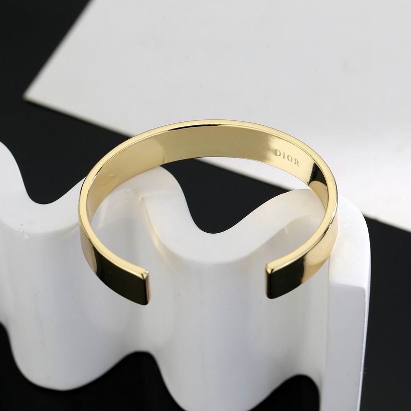 Dior Bracelet 09yxx07 (5)