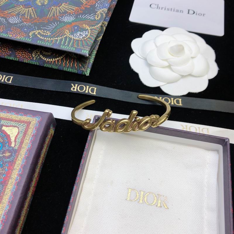 Dior Bracelet 09yxx08 (1)