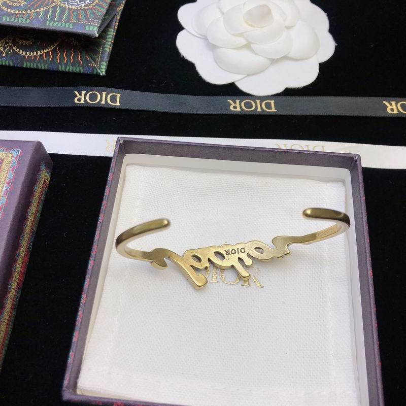Dior Bracelet 09yxx08 (2)