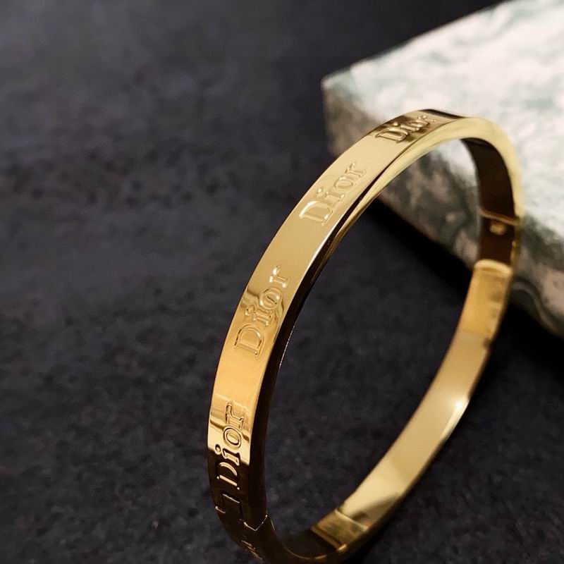 Dior Bracelet 09yxx10 (7)
