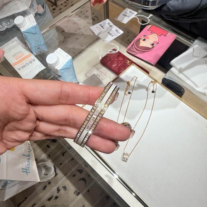 Dior Bracelet 09yxx11 (4)