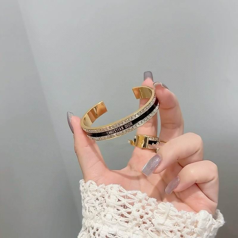 Dior Bracelet 09yxx11 (7)