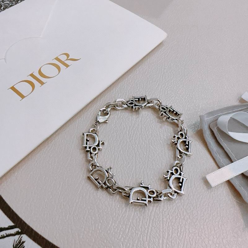Dior Bracelet 09yxx13 (5)