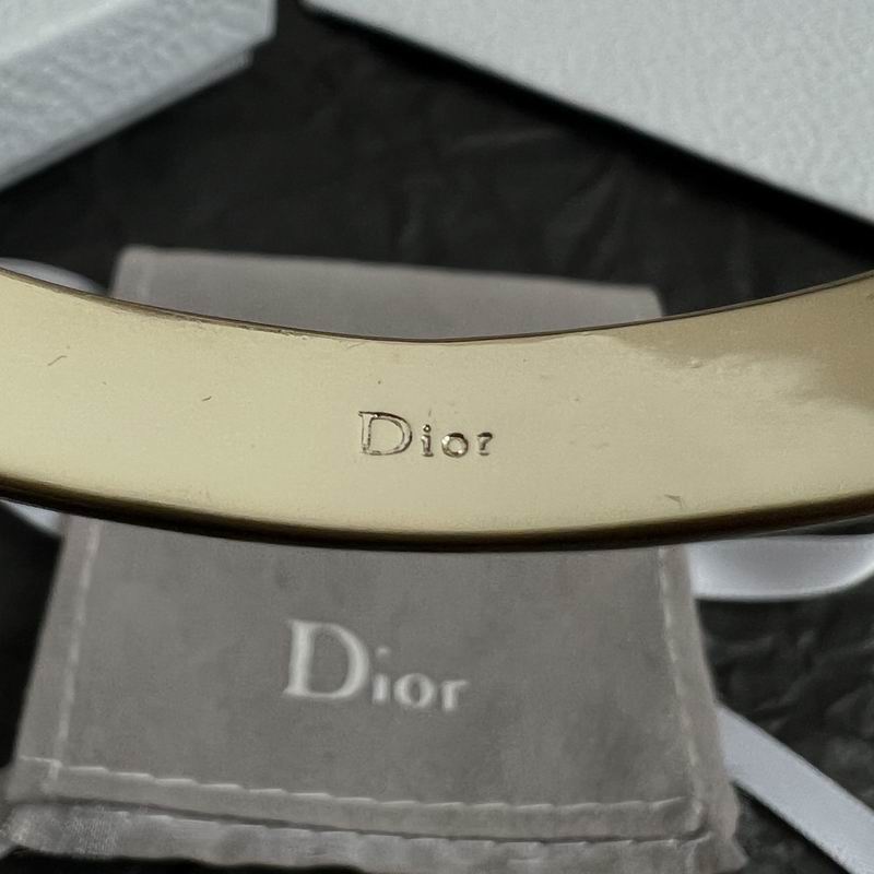 Dior Bracelet 09yxx17 (6)