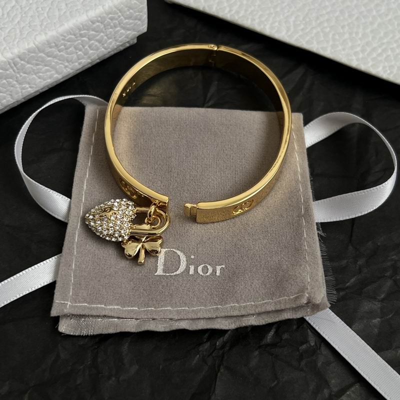 Dior Bracelet 09yxx18 (5)