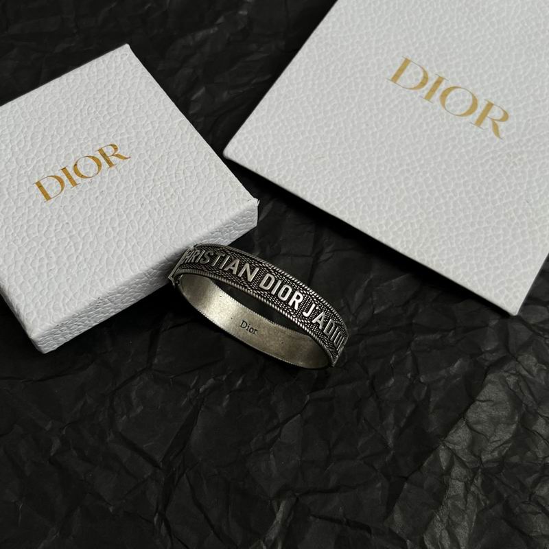Dior Bracelet 09yxx19 (6)