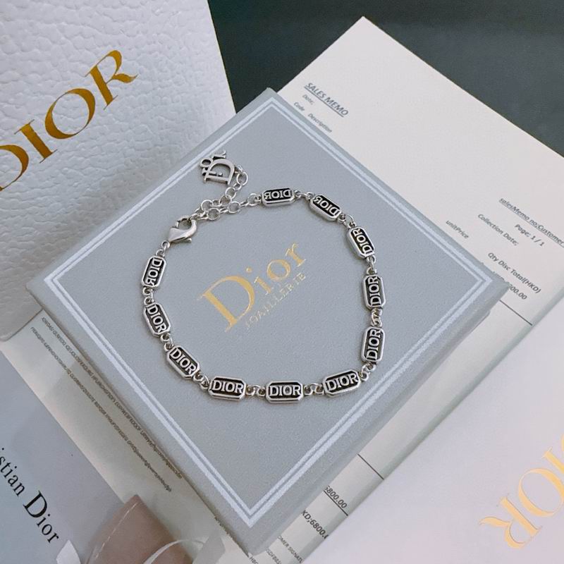 Dior Bracelet 09yxx24 (1)
