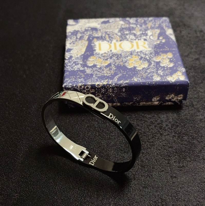 Dior Bracelet 10yxx39 (5)