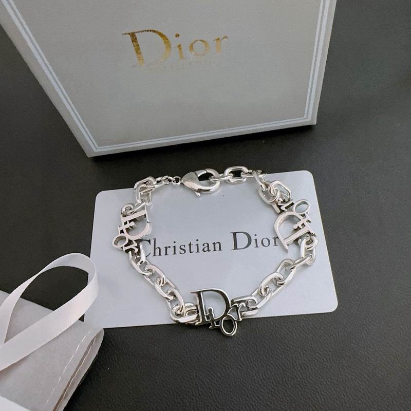 Dior Bracelet 10yxx47 (3)