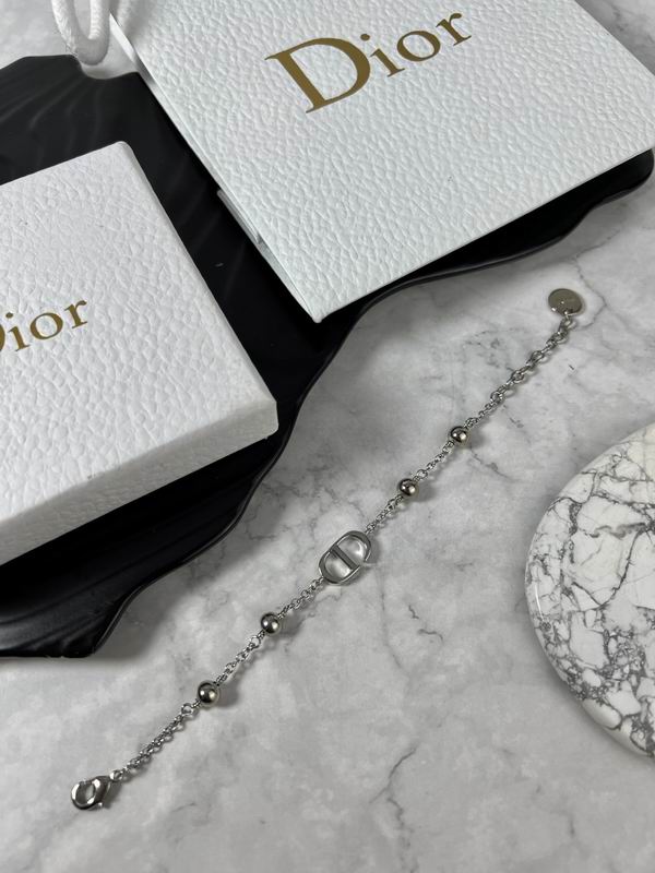 Dior Bracelet 11yxx60 (2)