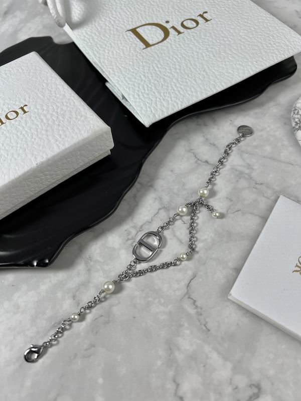 Dior Bracelet 11yxx63 (2)