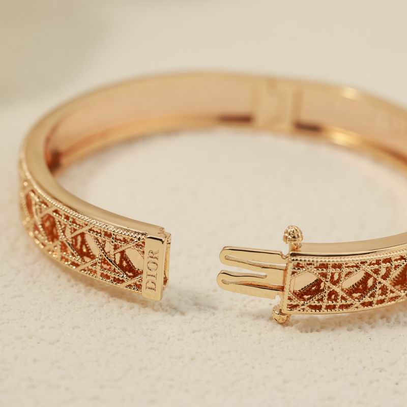 Dior Bracelet 11yxx68 (9)