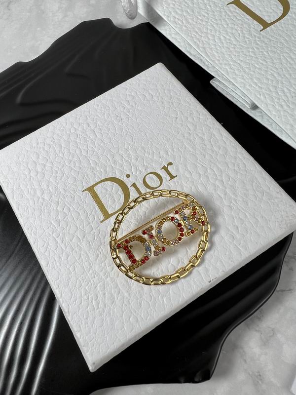Dior Brooch 11yxx04 (3)