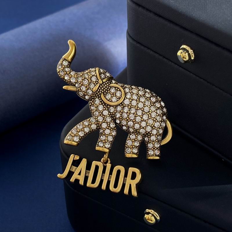 Dior Brooch 11yxx07 (2)
