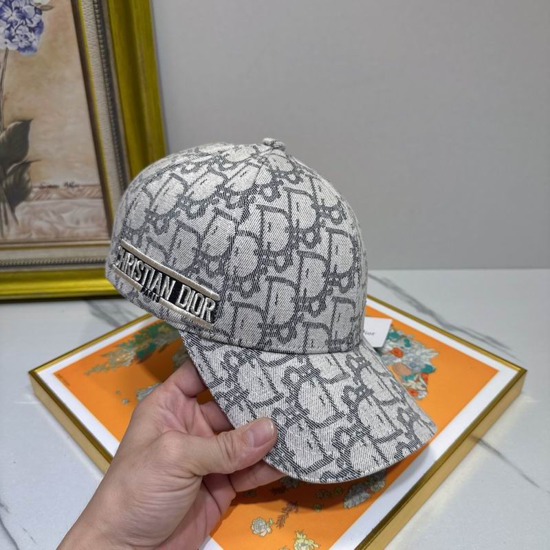 Dior Cap (834)