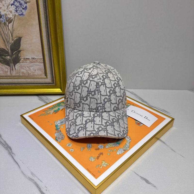 Dior Cap (840)