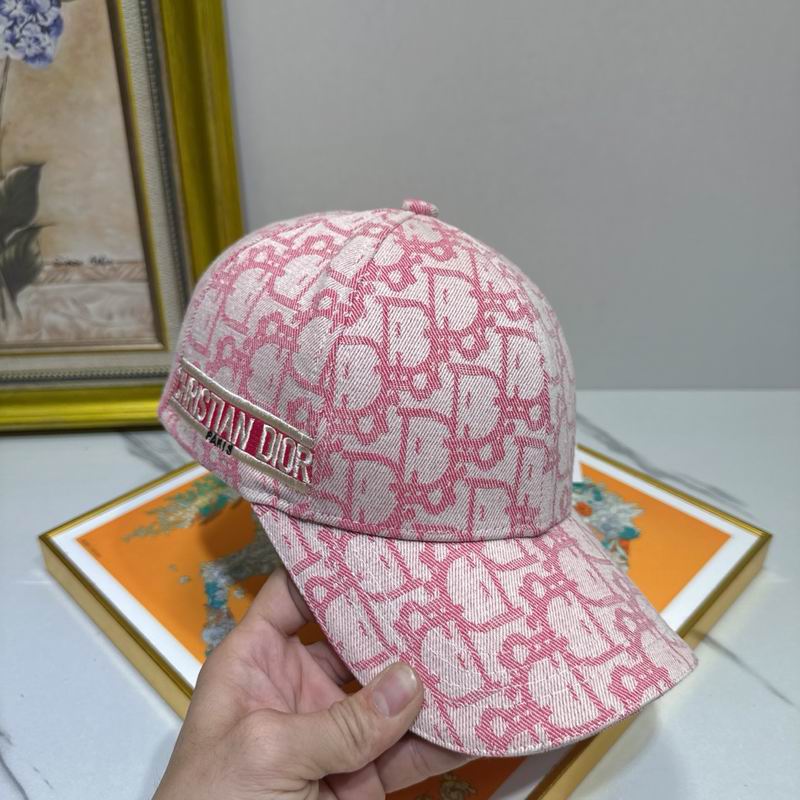 Dior Cap (843)