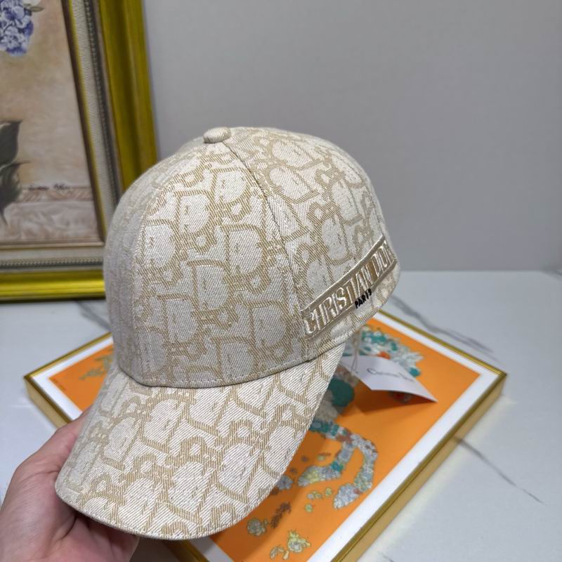 Dior Cap (853)