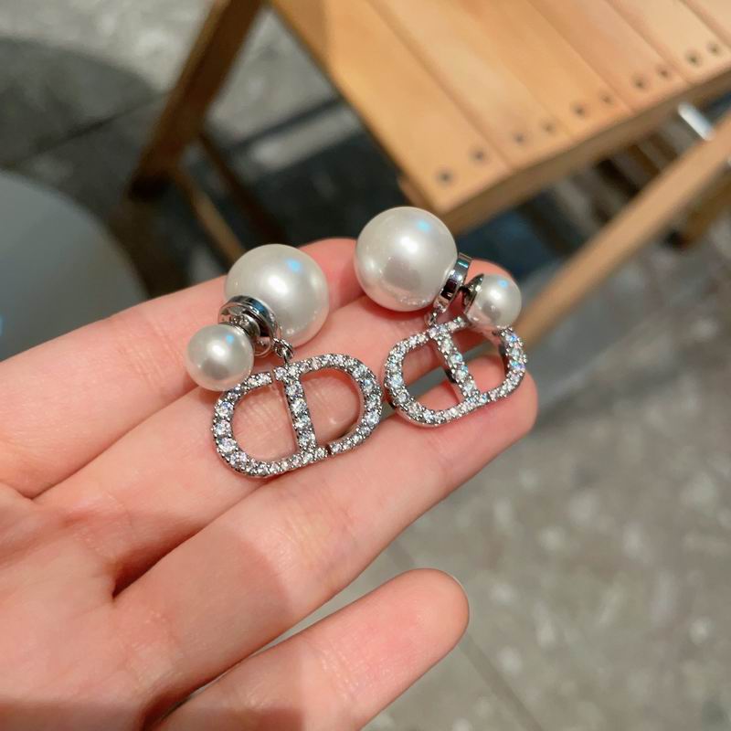 Dior Earring 09yxx01 (11)