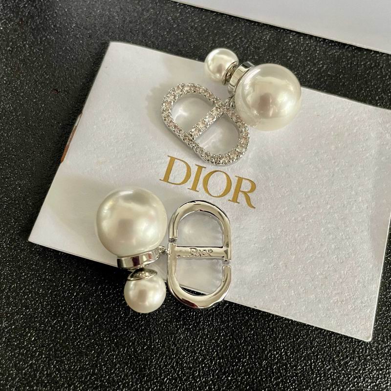 Dior Earring 09yxx01 (4)