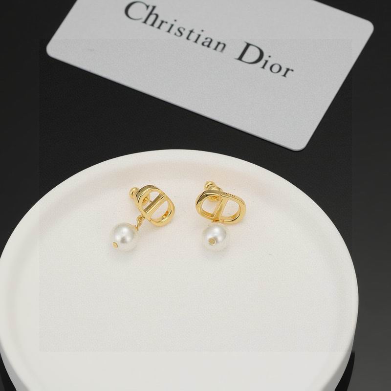 Dior Earring 09yxx103 (5)