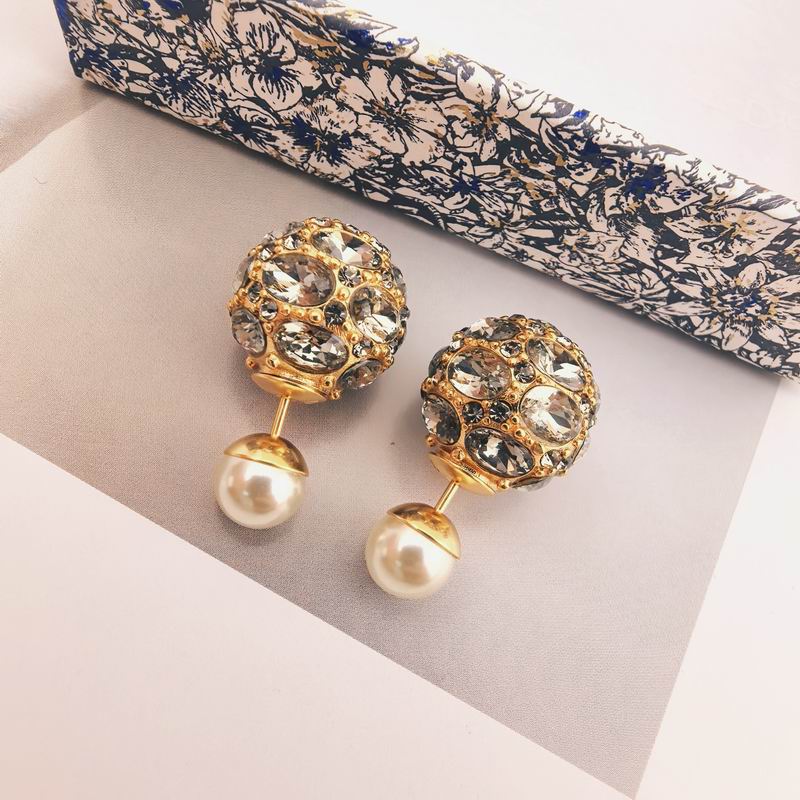 Dior Earring 09yxx106 (1)
