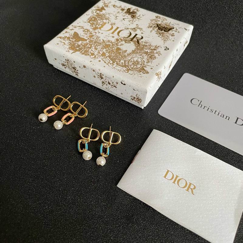 Dior Earring 09yxx107 (1)