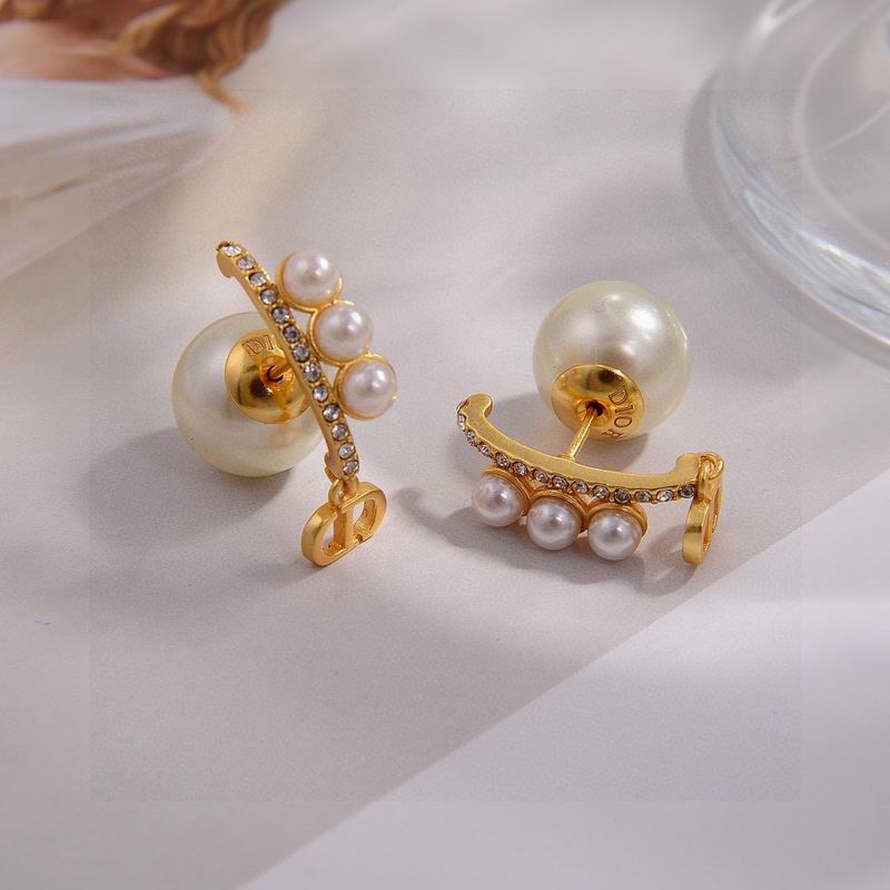 Dior Earring 09yxx117 (3)