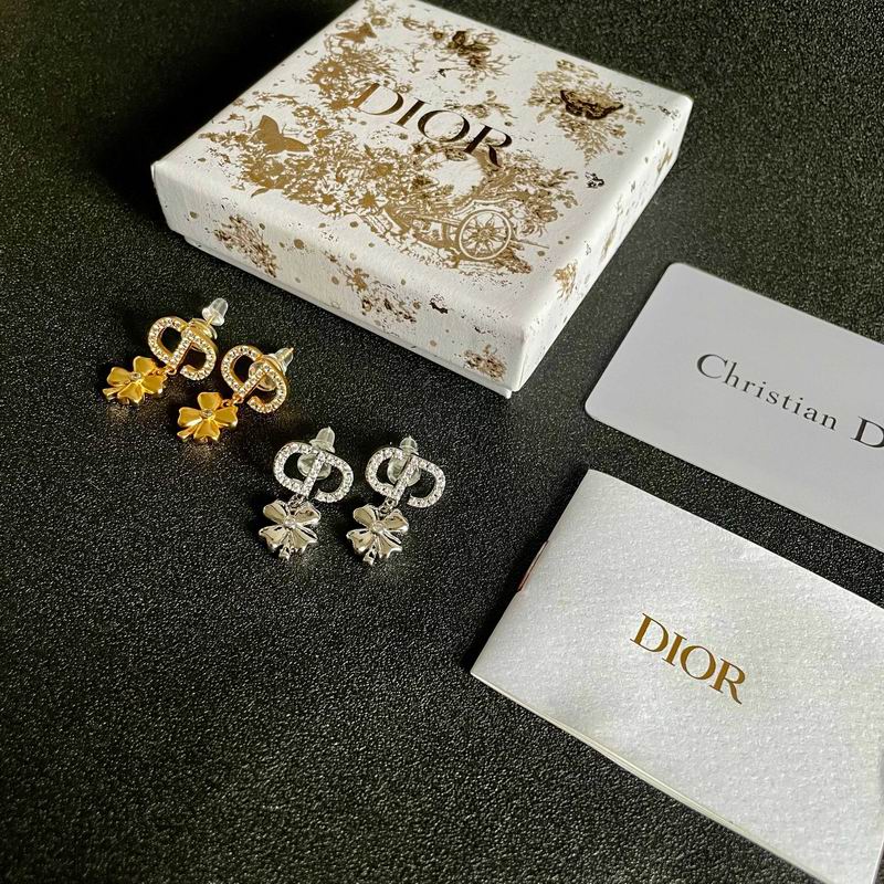Dior Earring 09yxx13 (1)