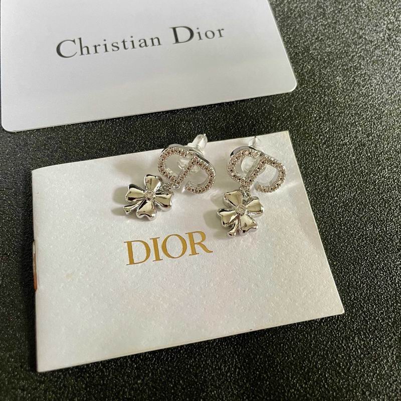 Dior Earring 09yxx13 (10)