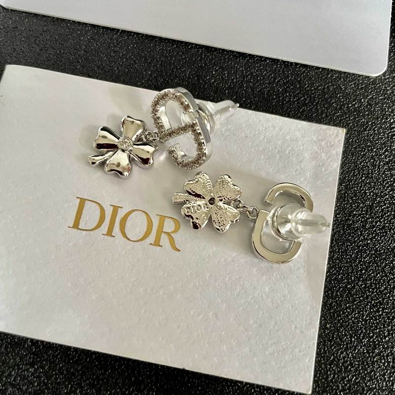 Dior Earring 09yxx13 (11)