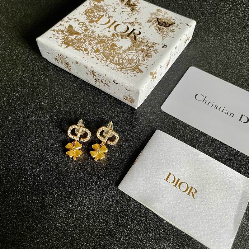 Dior Earring 09yxx13 (3)