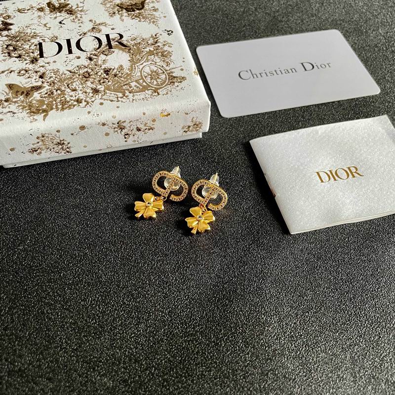 Dior Earring 09yxx13 (4)