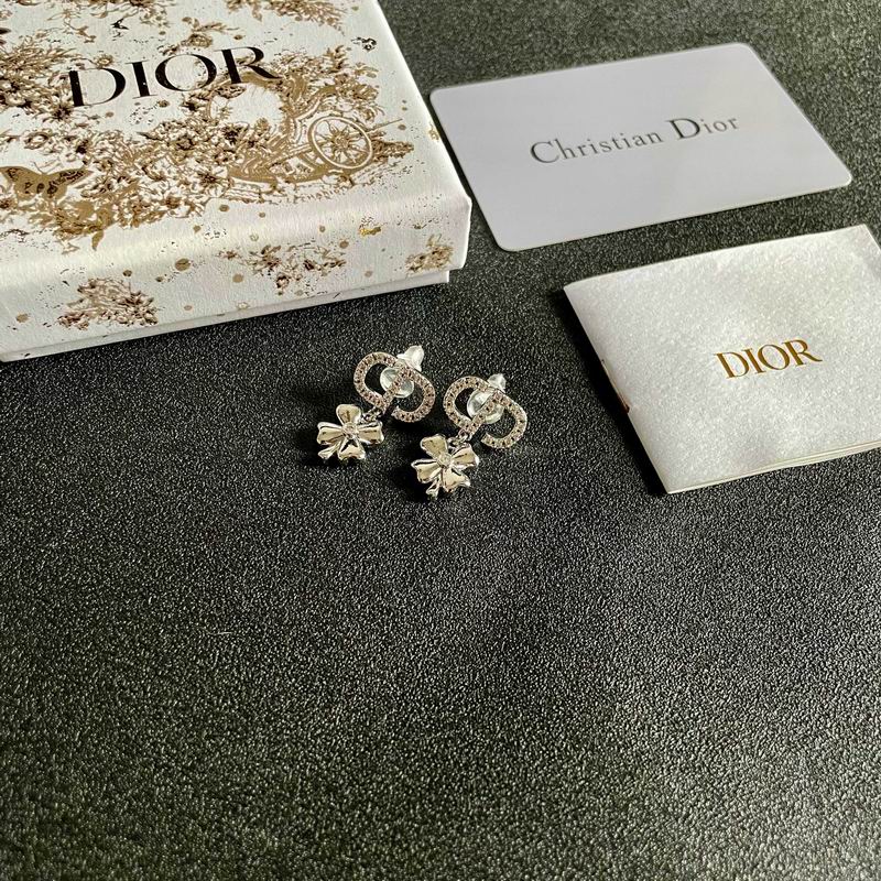 Dior Earring 09yxx13 (9)