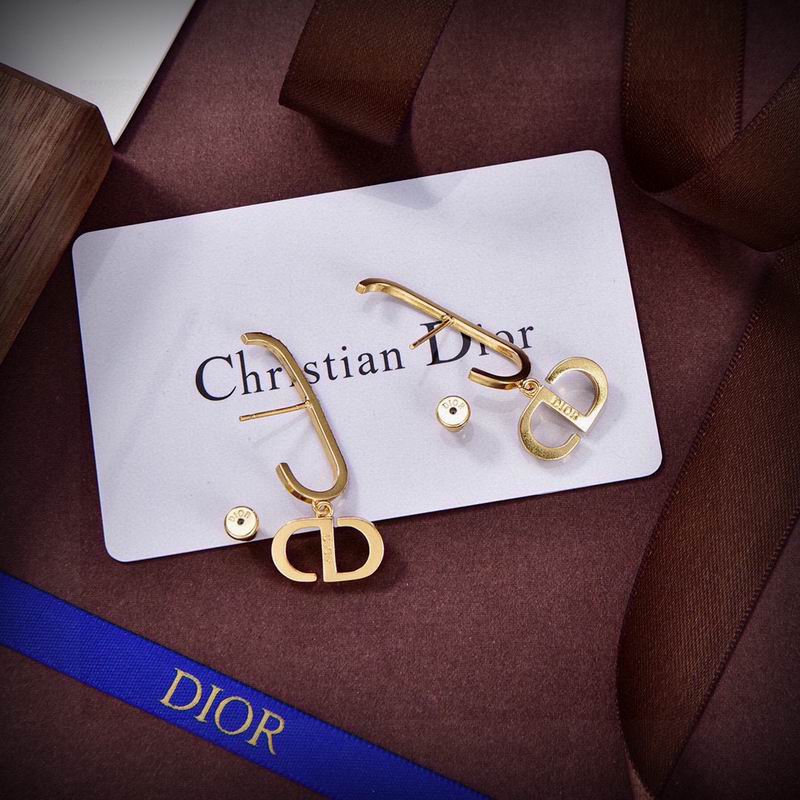 Dior Earring 09yxx22 (1)