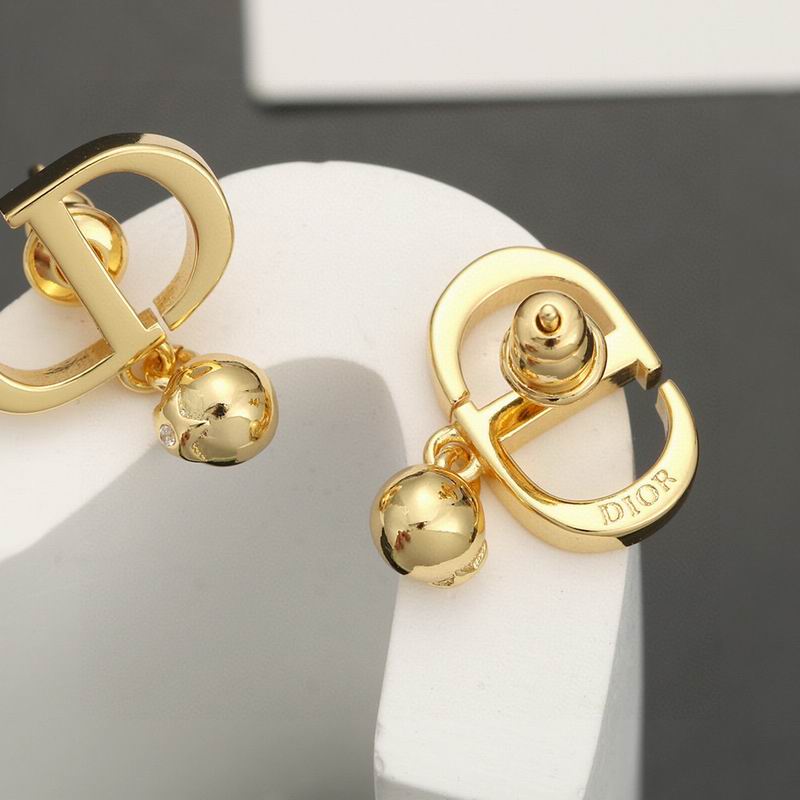Dior Earring 09yxx31 (2)