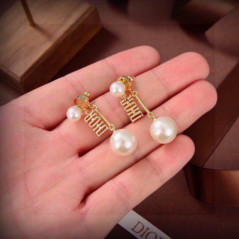 Dior Earring 09yxx43 (1)