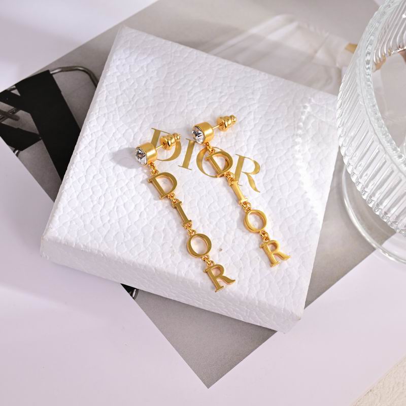 Dior Earring 09yxx44 (1)