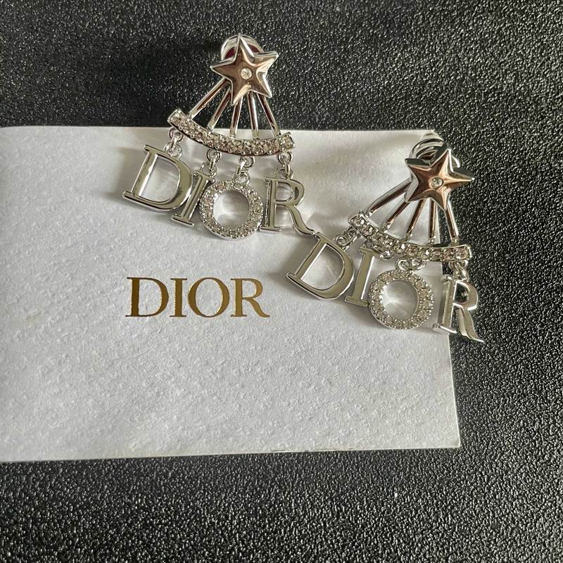 Dior Earring 09yxx55 (11)