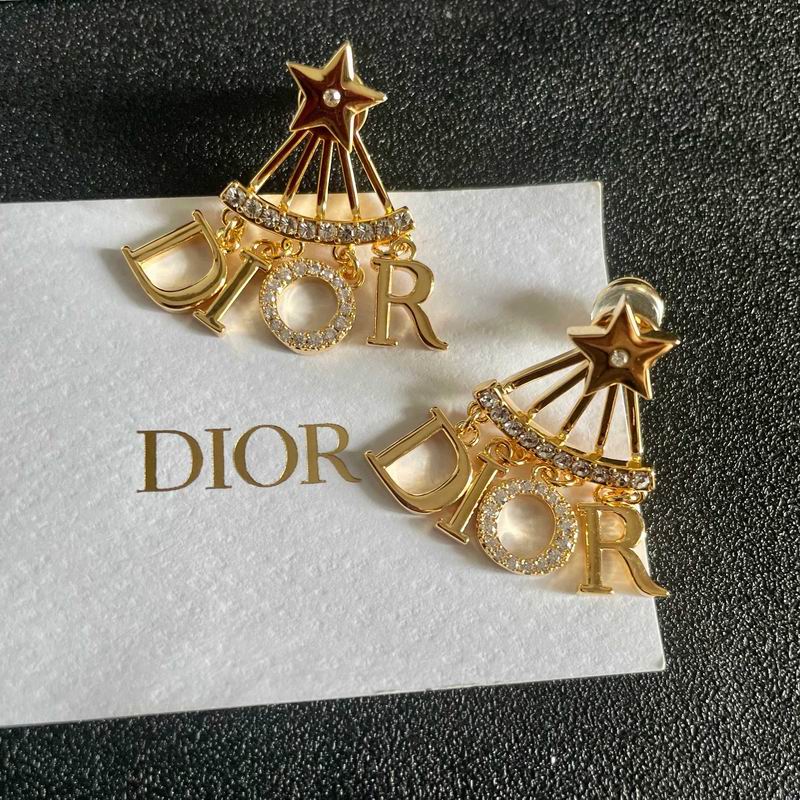 Dior Earring 09yxx55 (5)