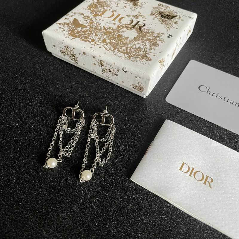 Dior Earring 09yxx56 (8)