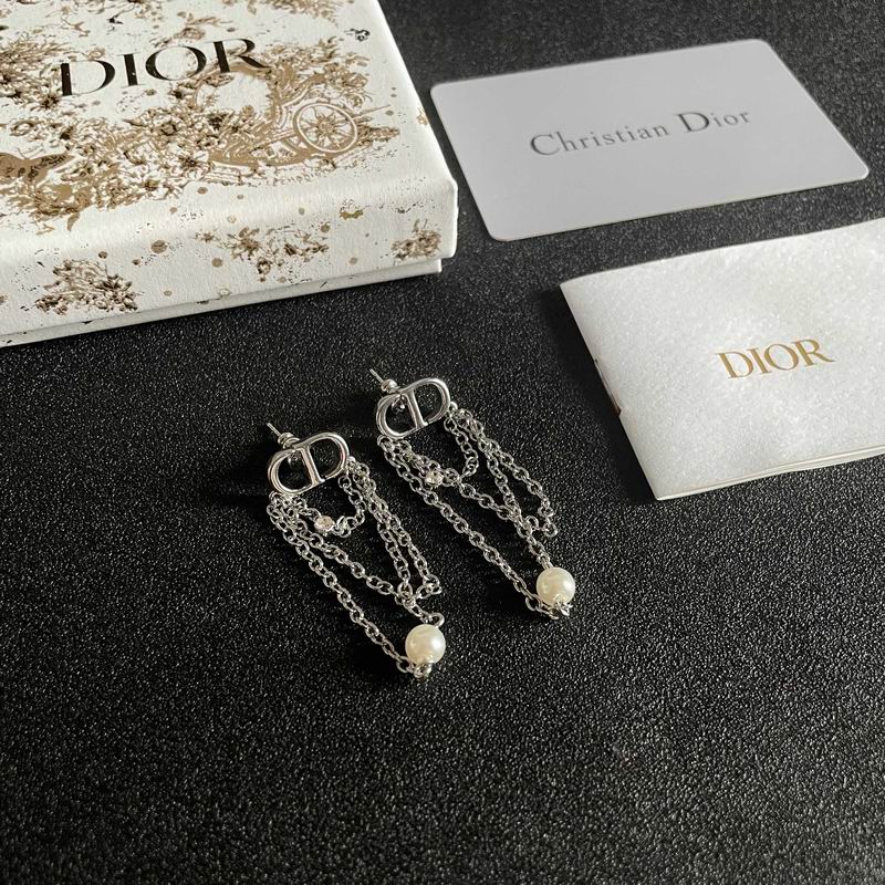 Dior Earring 09yxx56 (9)
