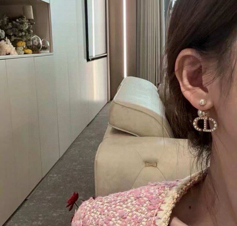 Dior Earring 09yxx71 (4)