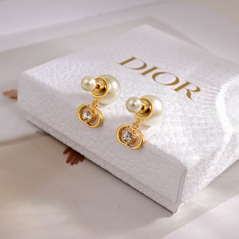 Dior Earring 09yxx73 (1)